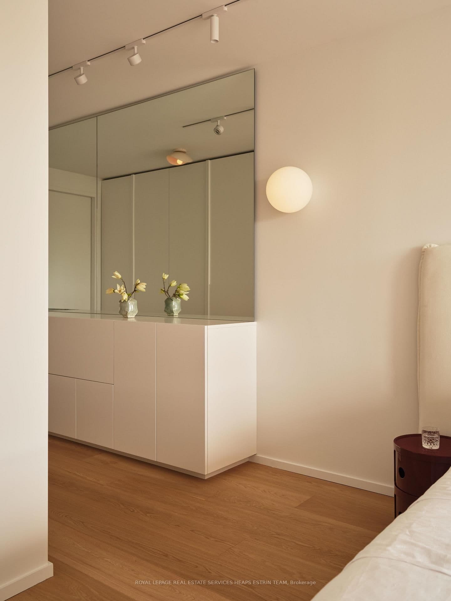 225 Davenport Road, Unit 514 thumbnail 16