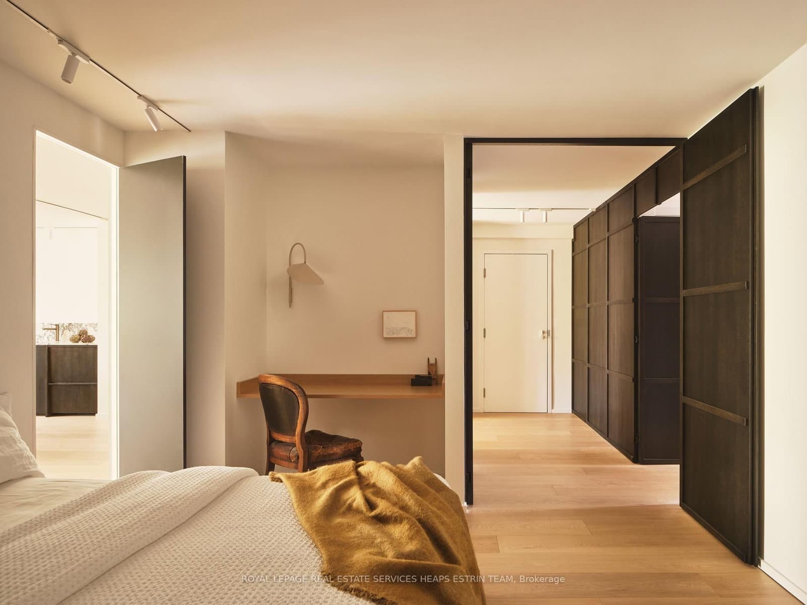 225 Davenport Road, Unit 514 thumbnail 28