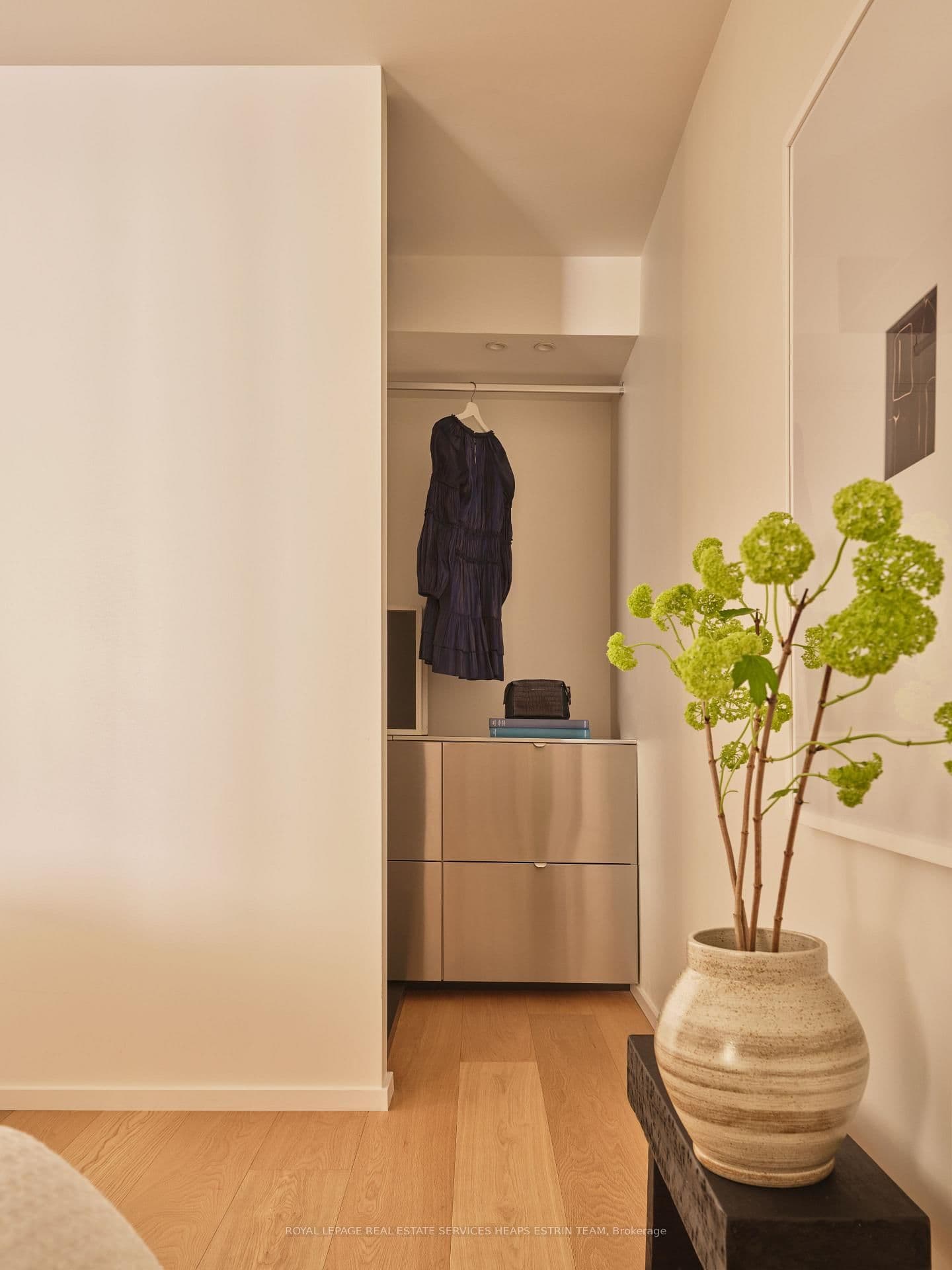 225 Davenport Road, Unit 514 thumbnail 29