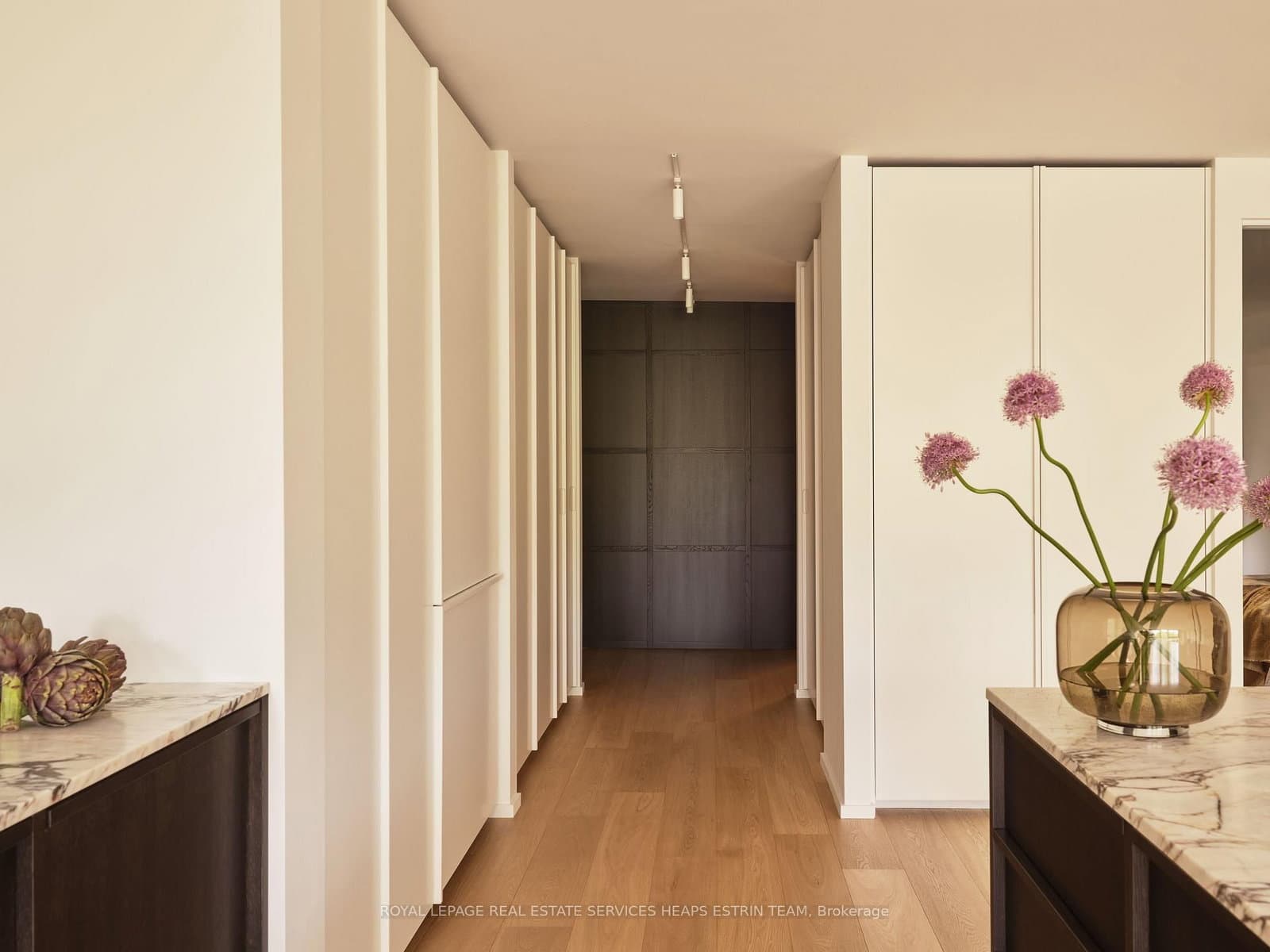 225 Davenport Road, Unit 514 thumbnail 31