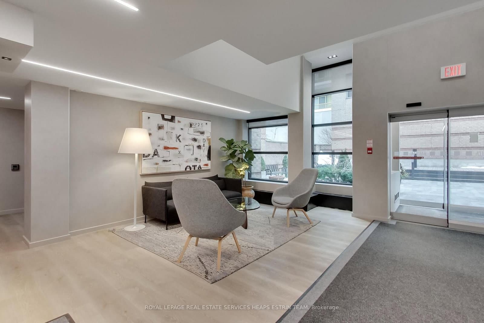 225 Davenport Road, Unit 514 thumbnail 32