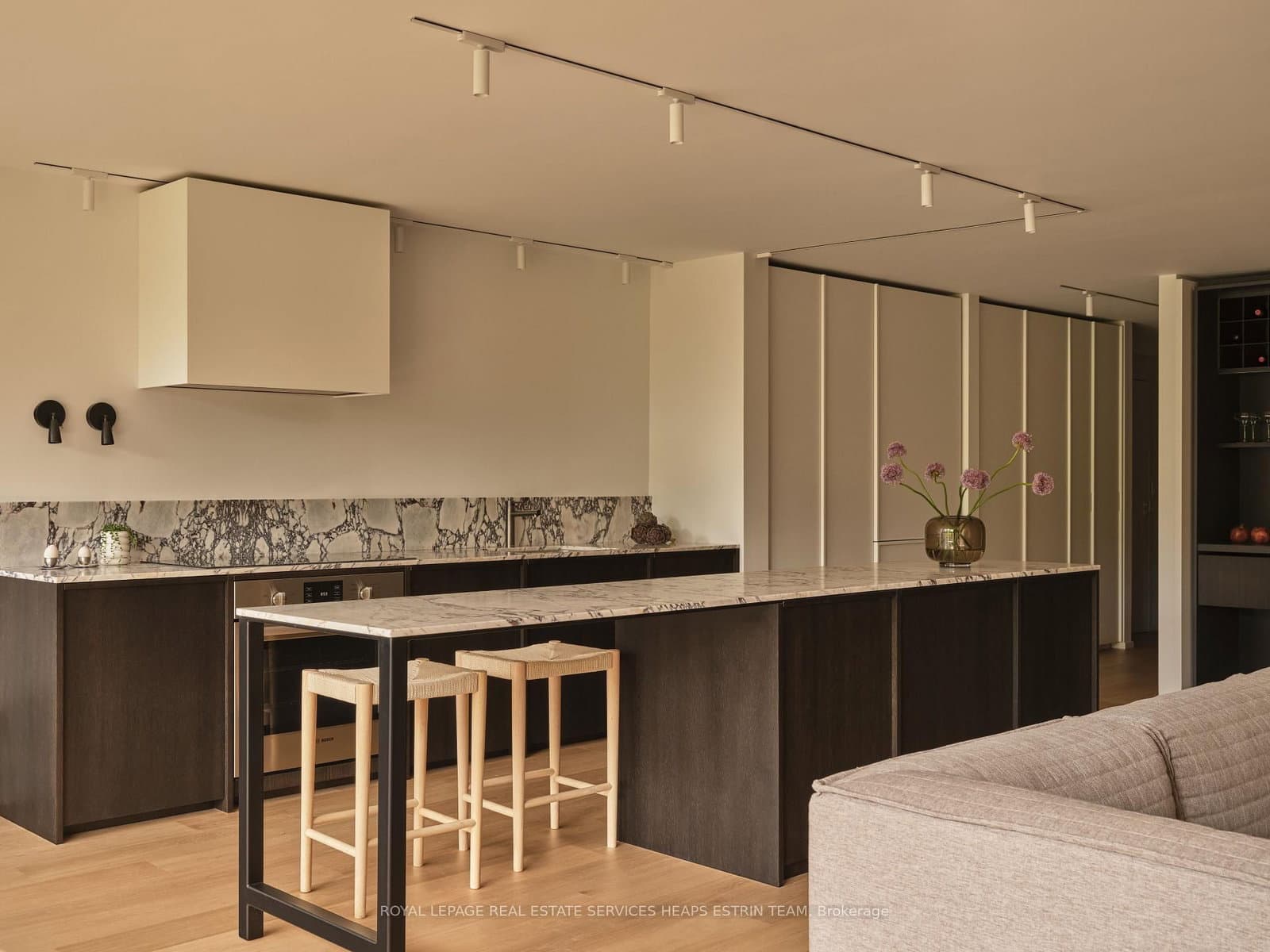 225 Davenport Road, Unit 514 thumbnail 4