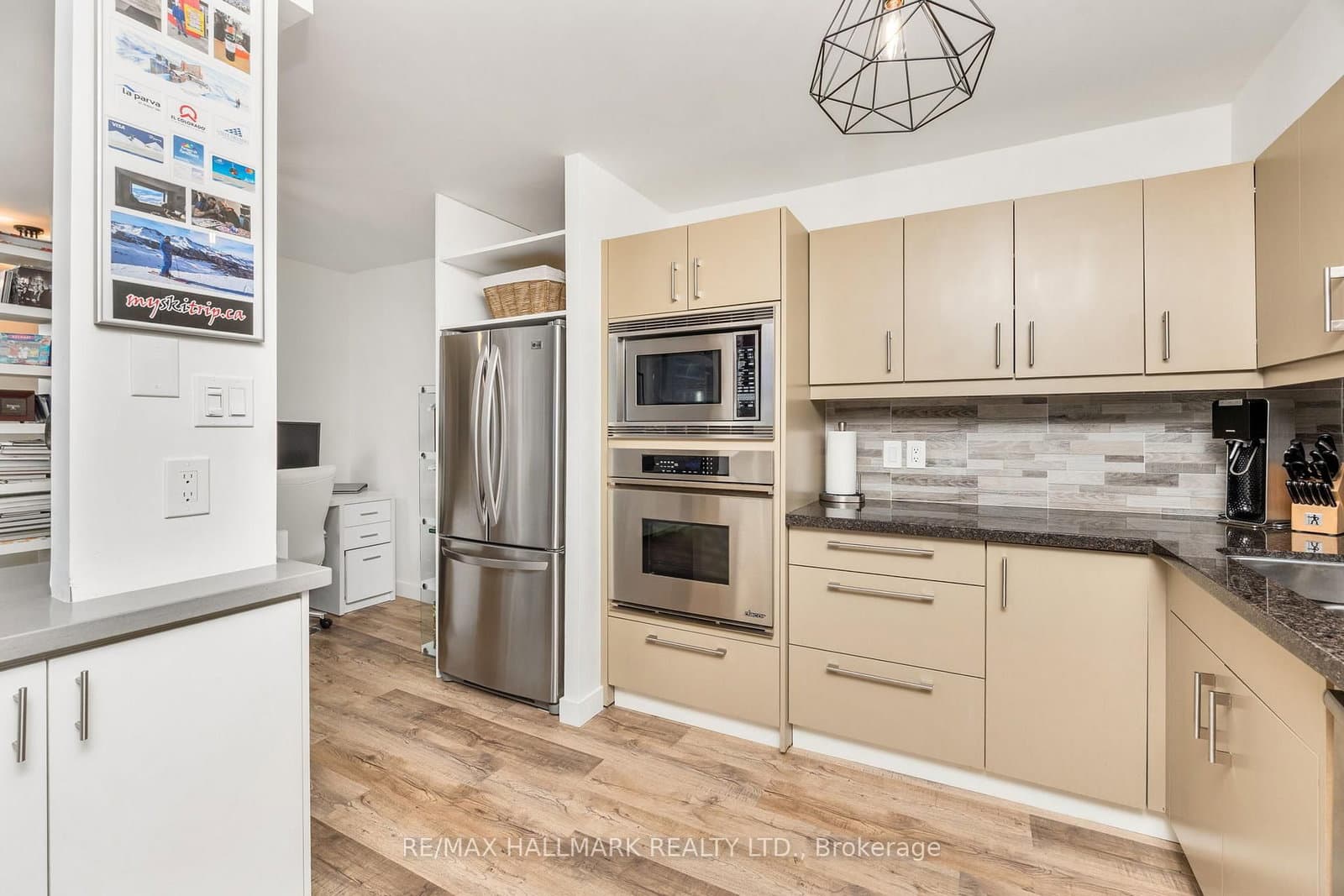 212 St George Street, Unit 203 thumbnail 10