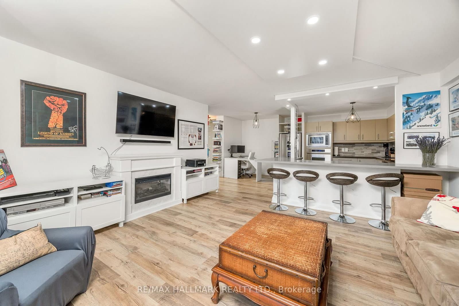 212 St George Street, Unit 203 thumbnail 15