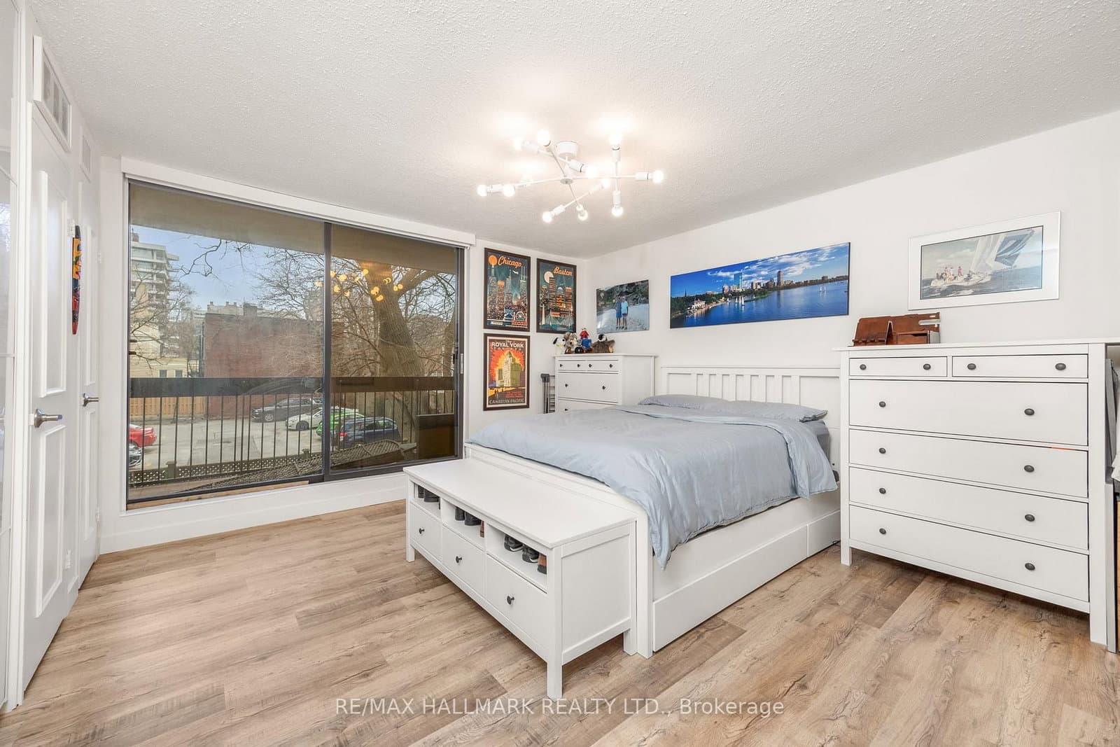 212 St George Street, Unit 203 thumbnail 20