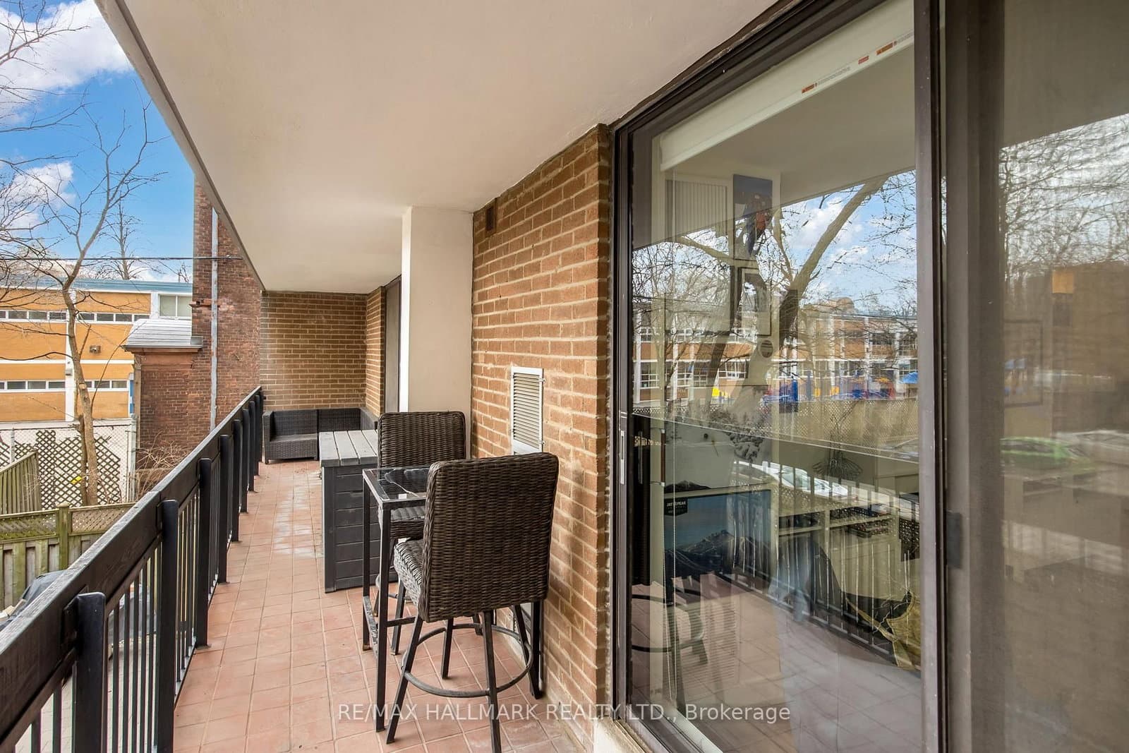 212 St George Street, Unit 203 thumbnail 28