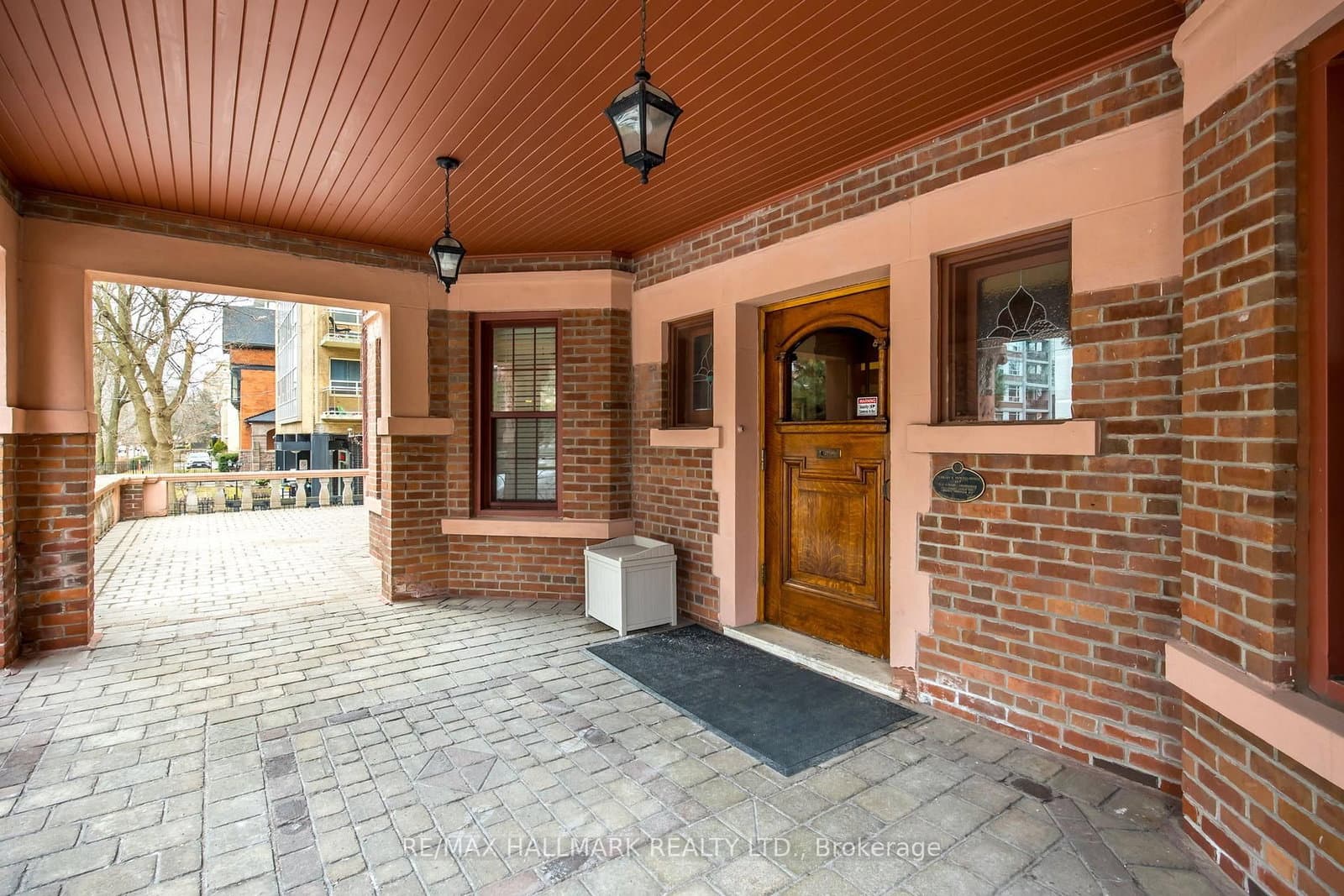 212 St George Street, Unit 203 thumbnail 30