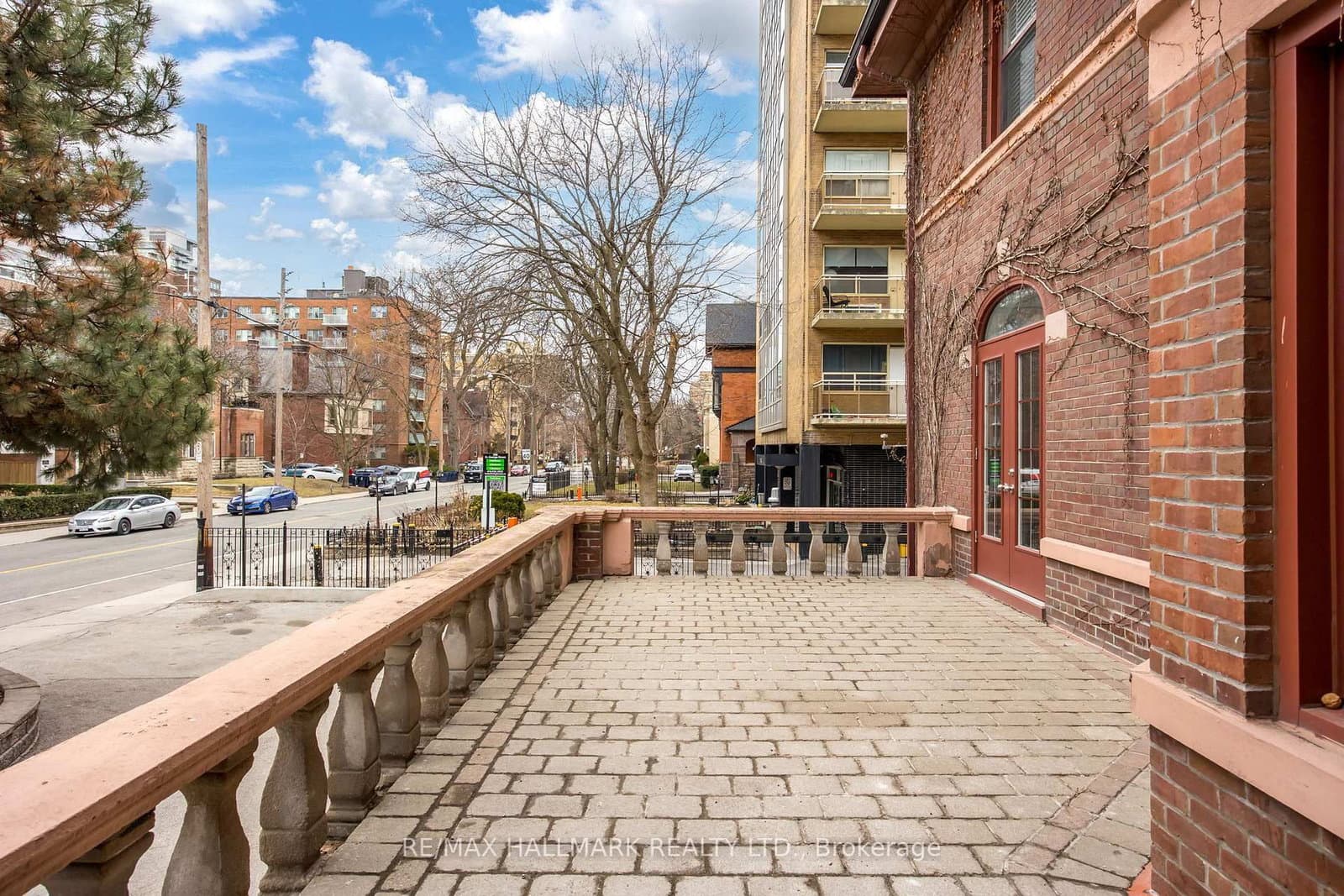212 St George Street, Unit 203 thumbnail 31