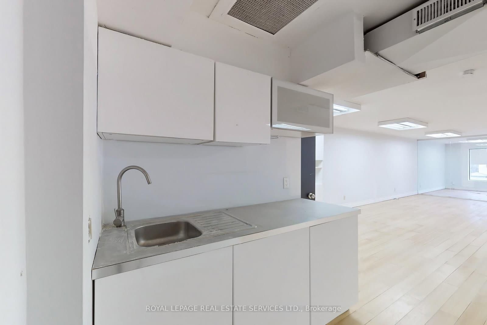 388 Parliament Street, Unit UPPER thumbnail 14