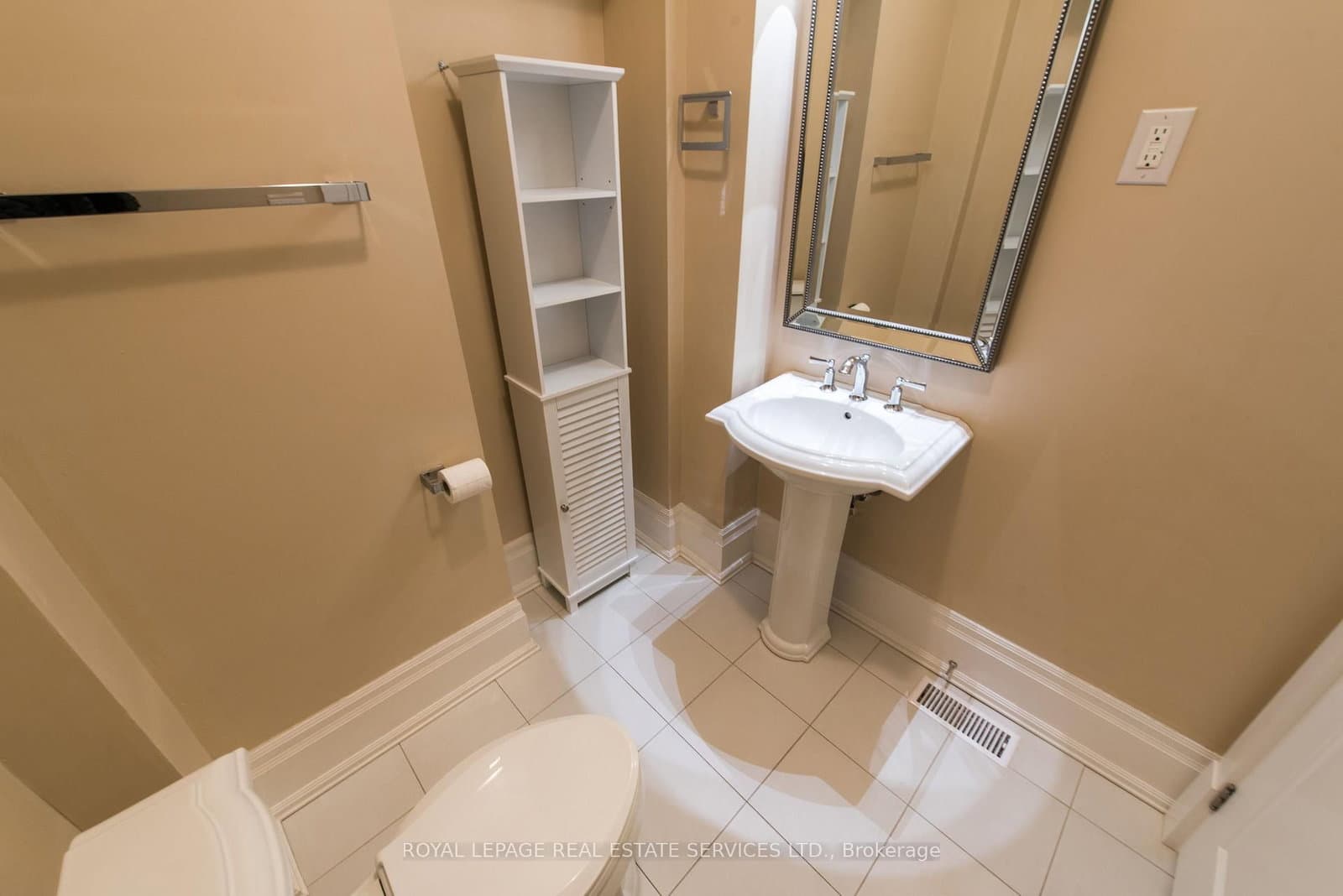 18 Shorncliffe Avenue thumbnail 14