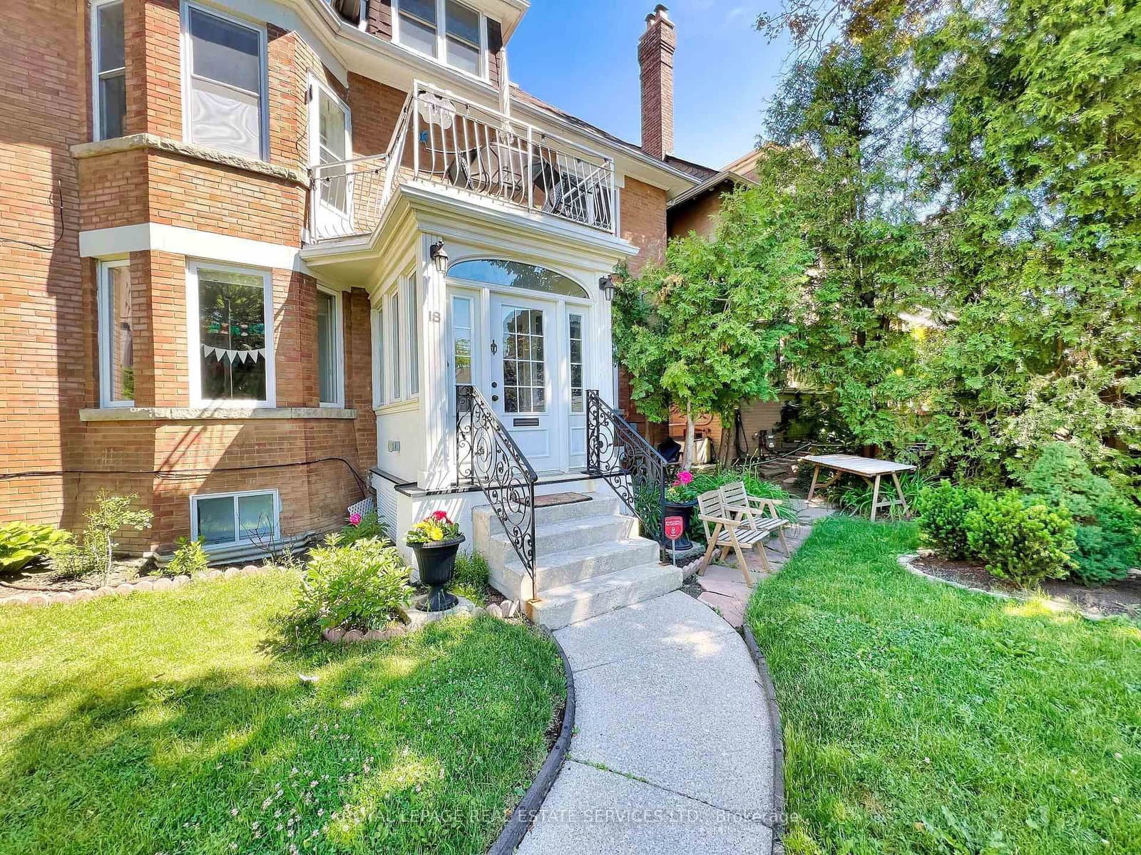 18 Shorncliffe Avenue thumbnail 3