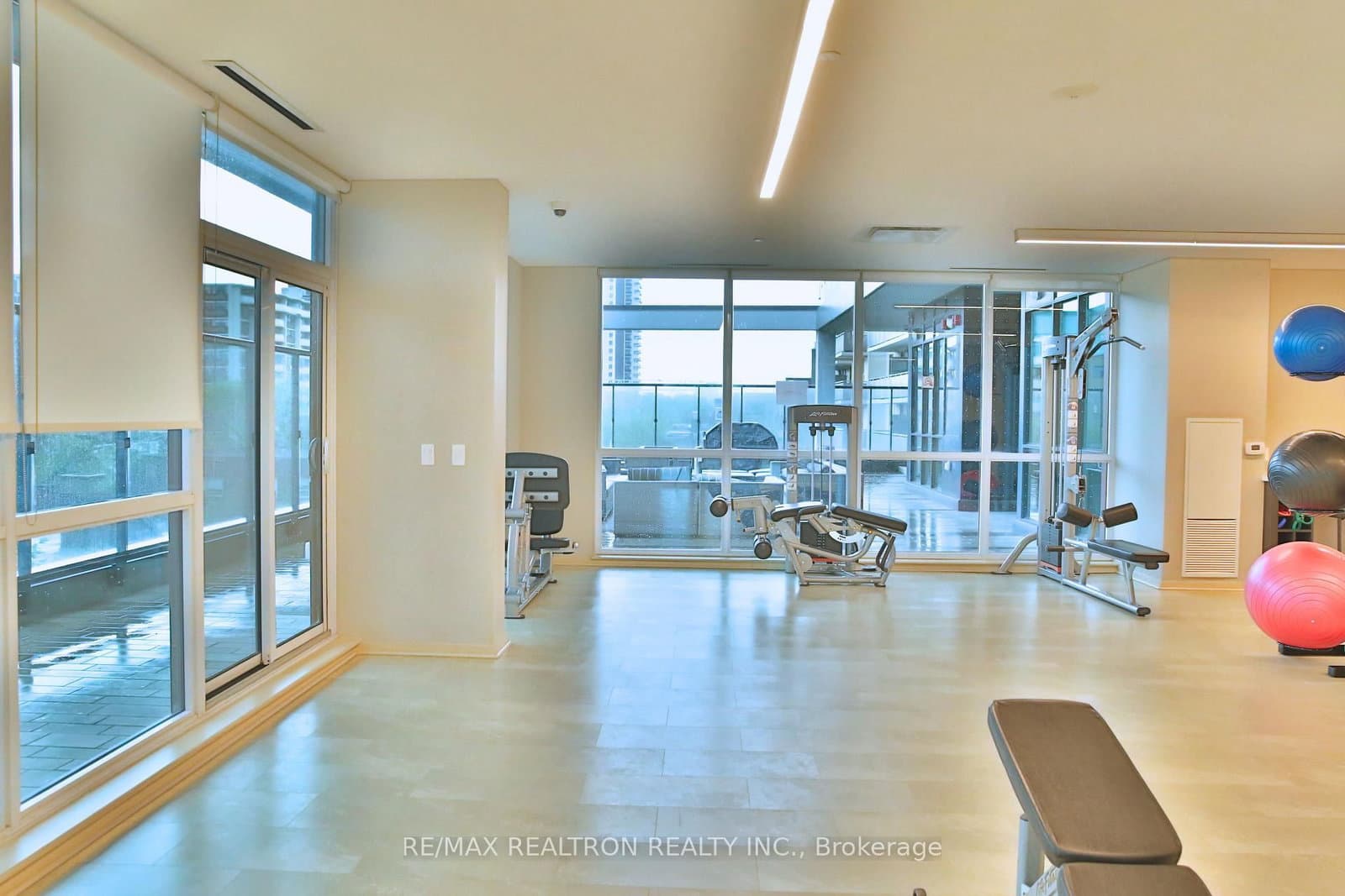 1486 Bathurst Street, Unit 303 thumbnail 21