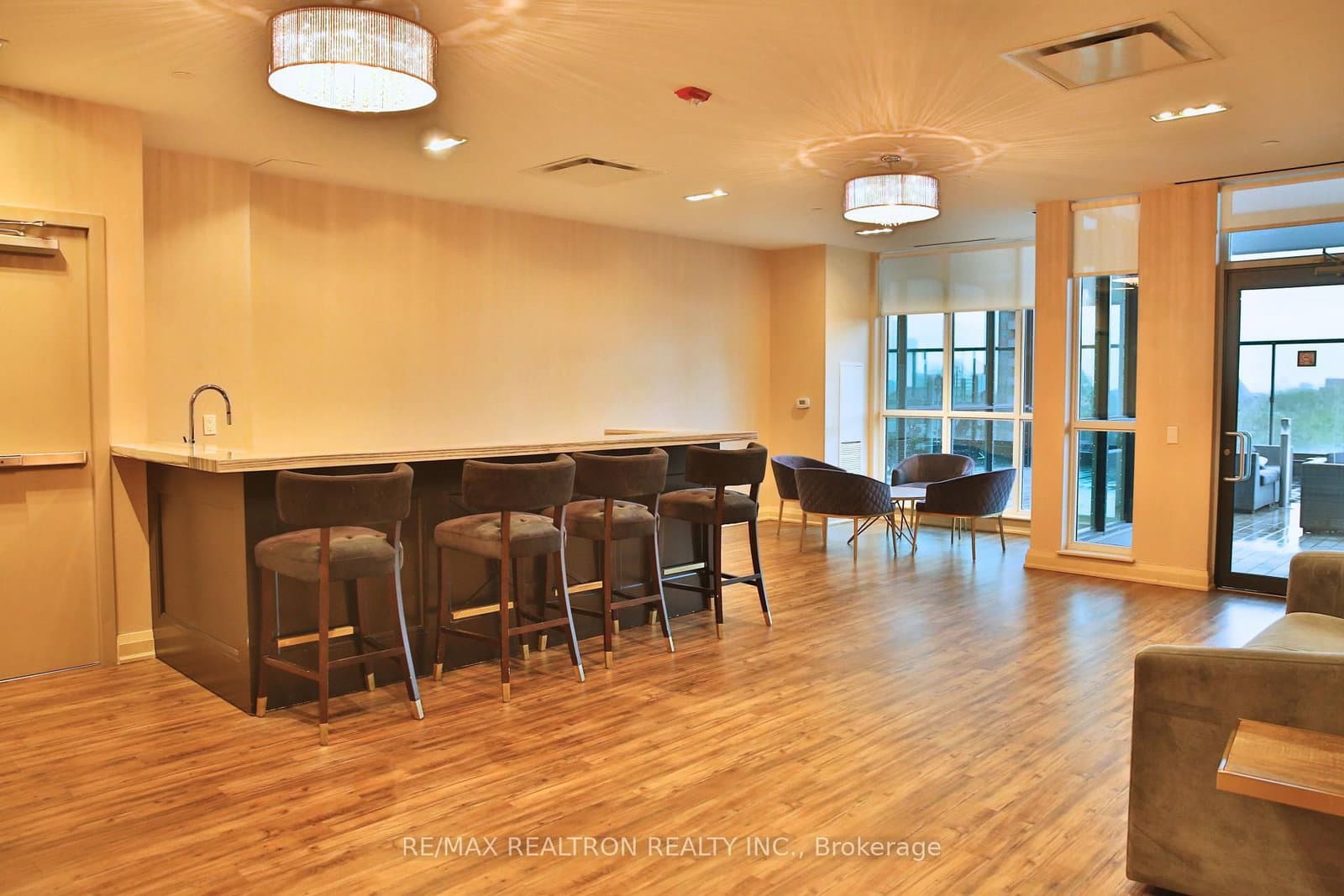 1486 Bathurst Street, Unit 303 thumbnail 25