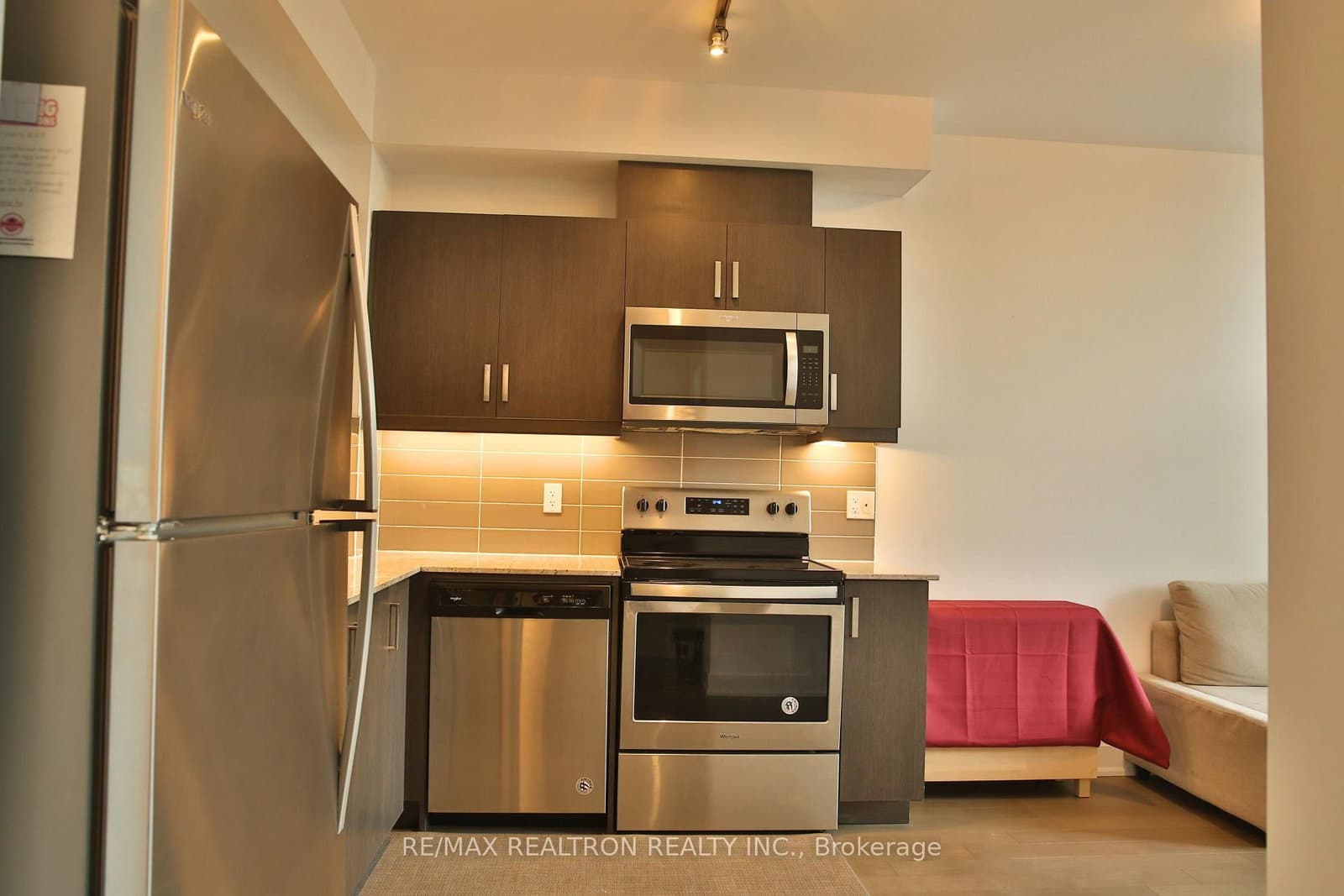 1486 Bathurst Street, Unit 303 thumbnail 5