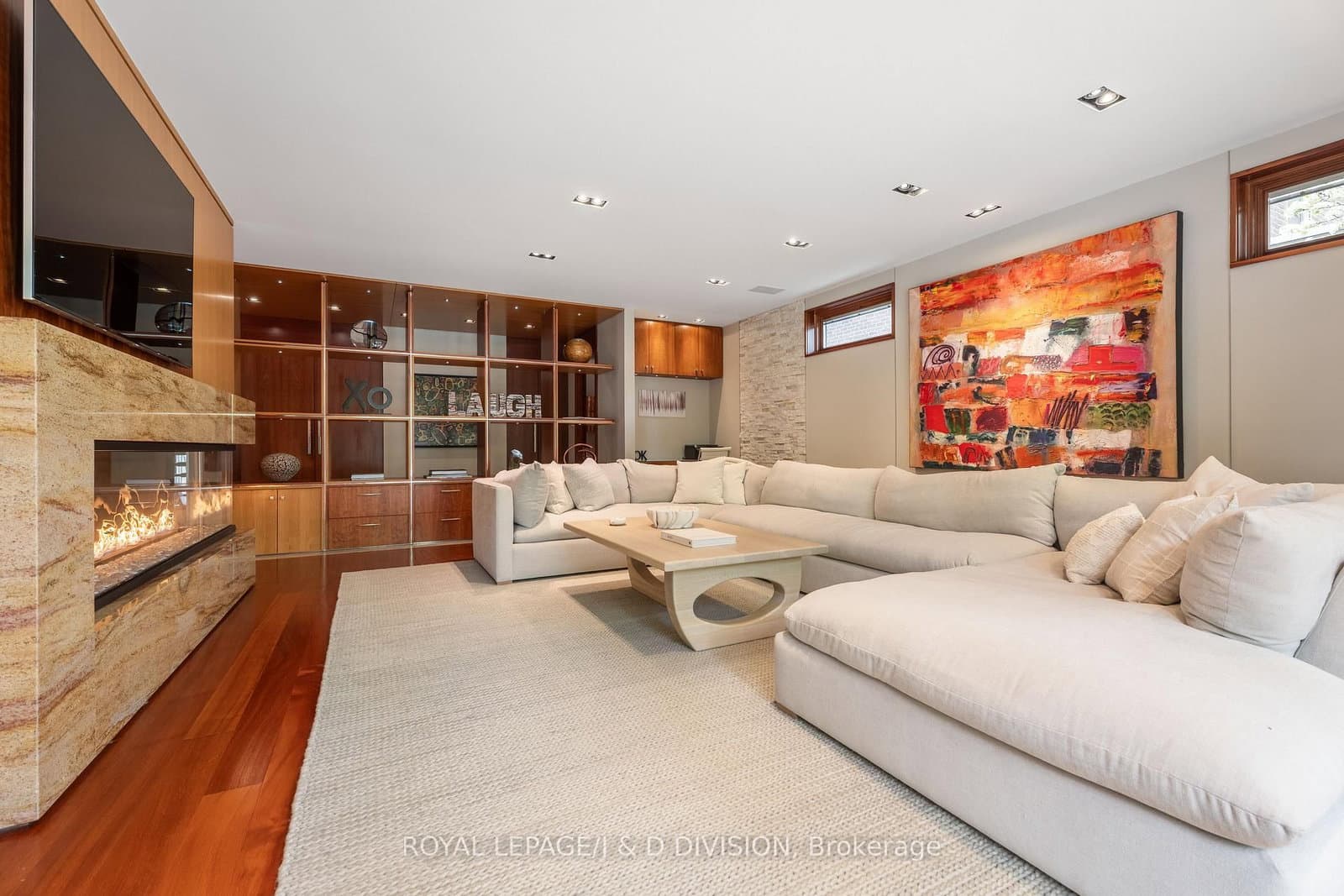 24 Glenview Avenue thumbnail 13