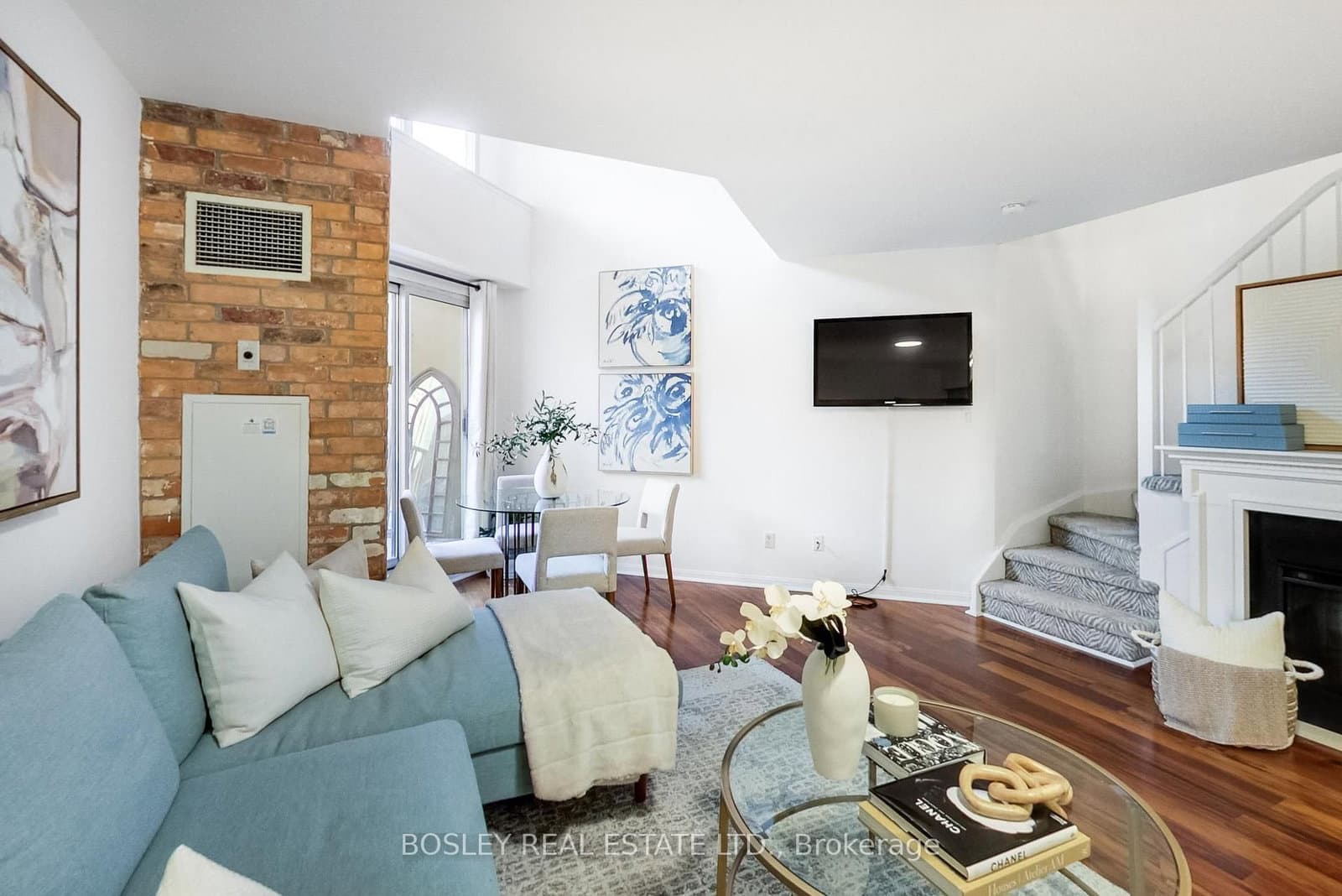 119 Merton Street, Unit 215 thumbnail 12