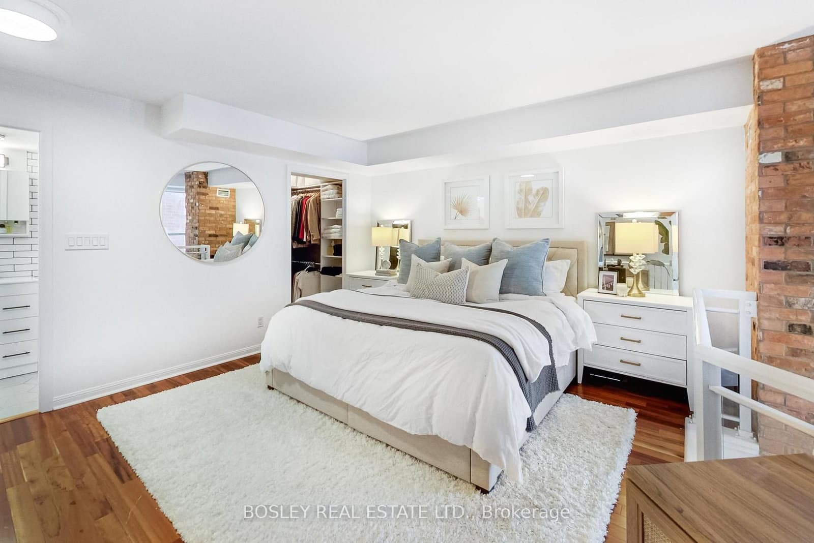 119 Merton Street, Unit 215 thumbnail 24