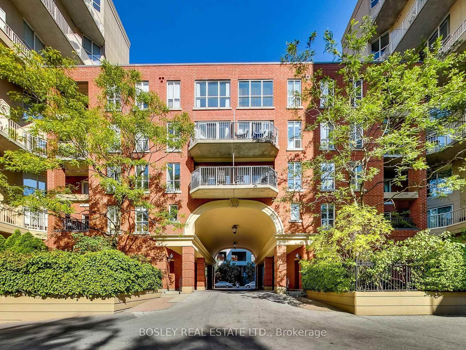 119 Merton Street, Unit 215 thumbnail 34
