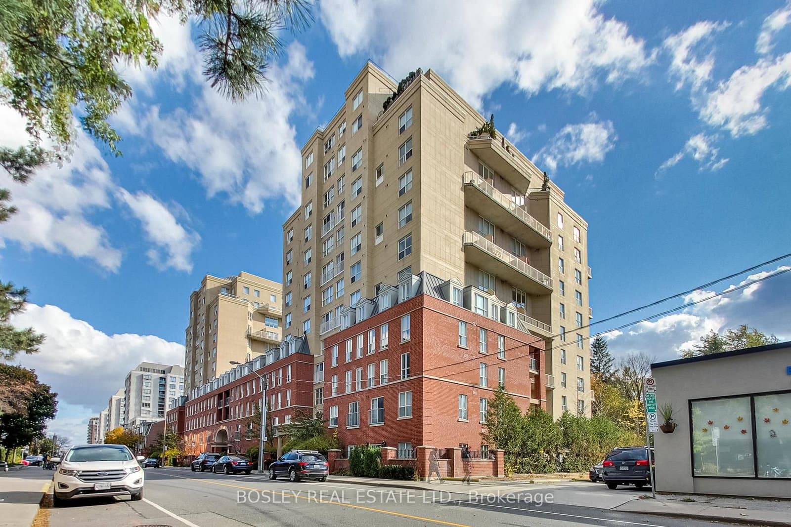 119 Merton Street, Unit 215 thumbnail 36