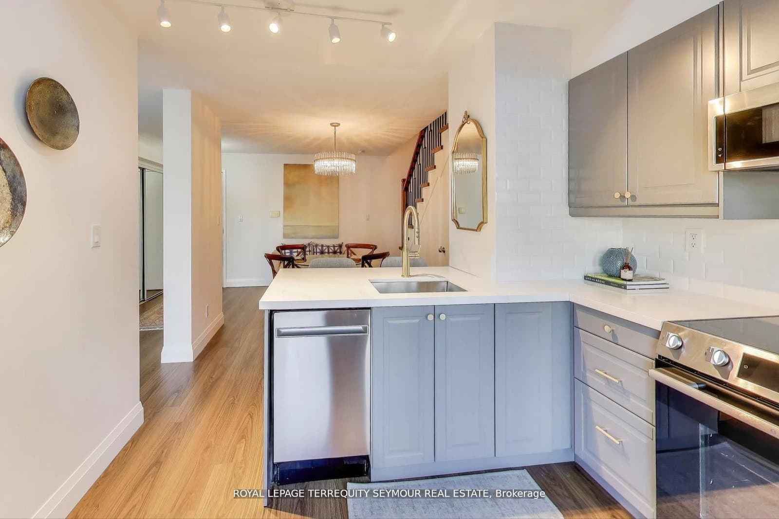 139 Merton Street, Unit 448 thumbnail 12