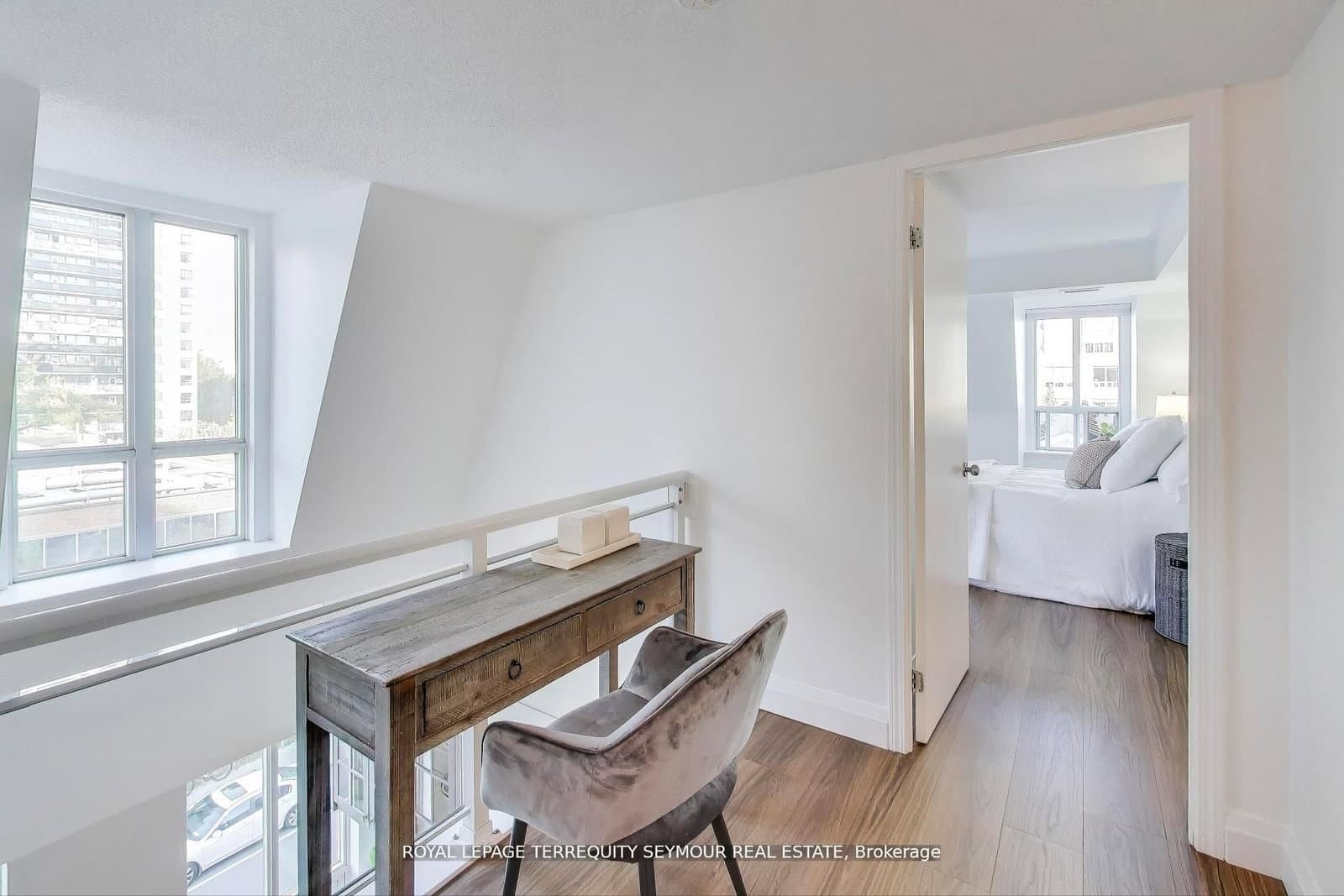 139 Merton Street, Unit 448 thumbnail 14
