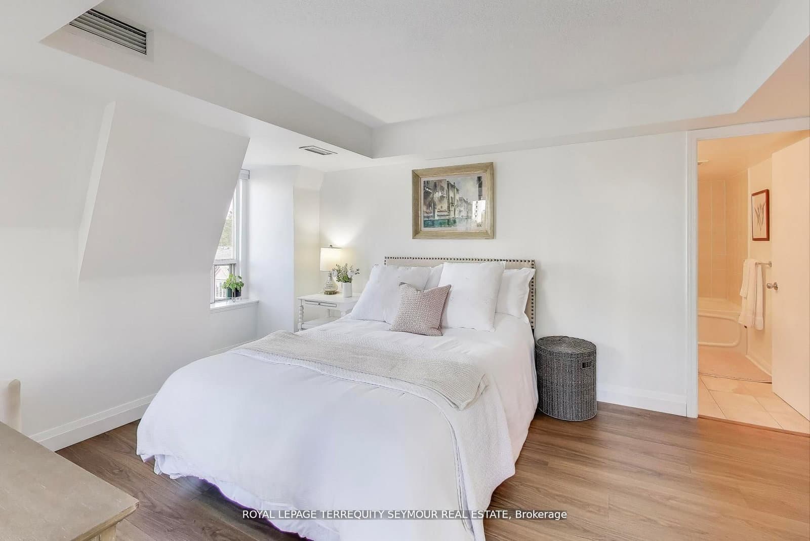 139 Merton Street, Unit 448 thumbnail 15