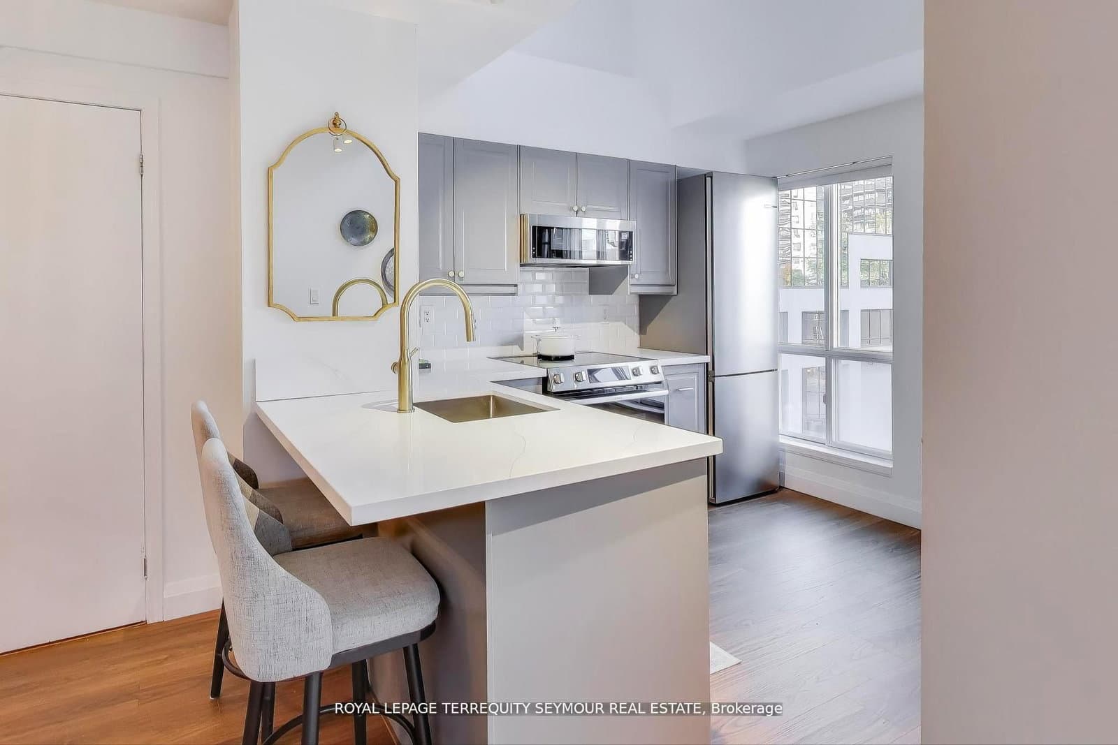 139 Merton Street, Unit 448 thumbnail 9
