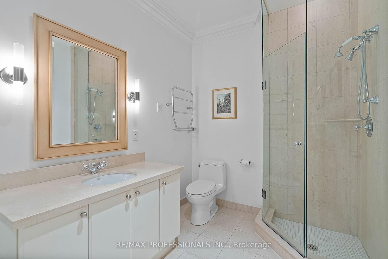 99 Avenue Road, Unit SUBPH3 thumbnail 43