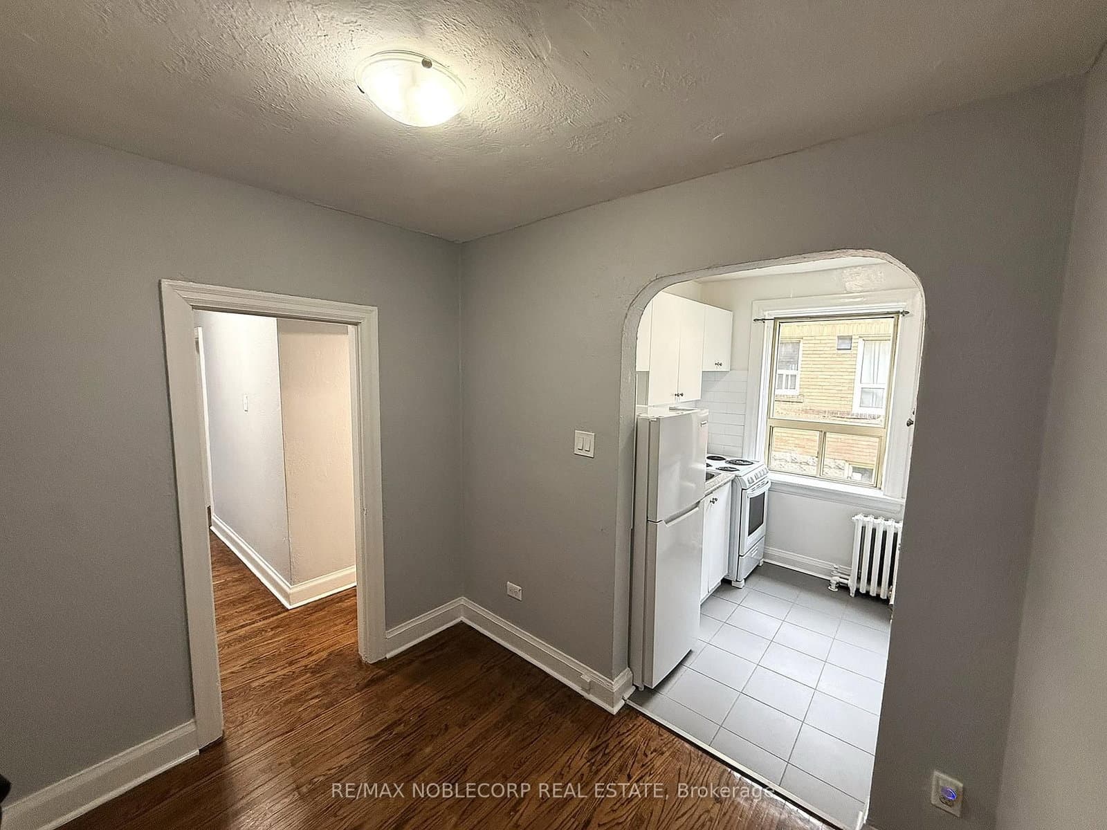 1377 Bayview Avenue, Unit 1 thumbnail 6