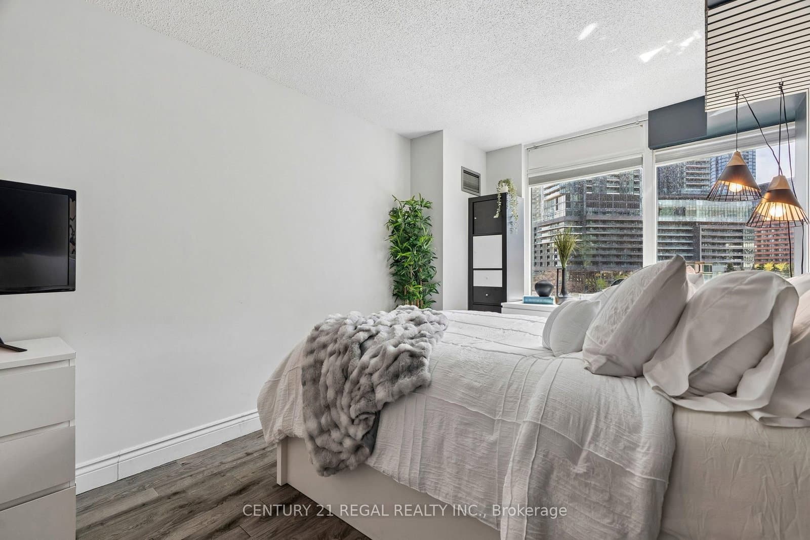 361 Front Street W, Unit 507 thumbnail 17