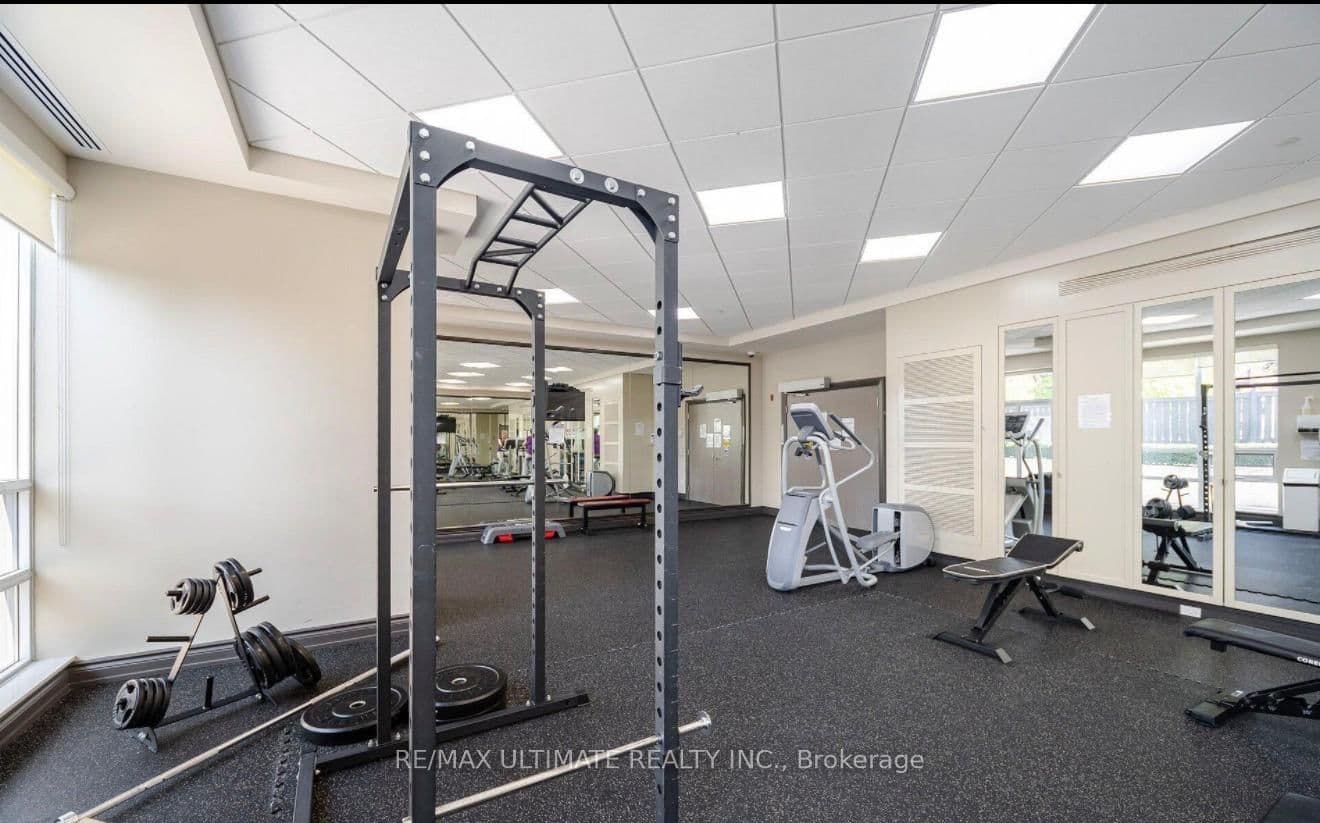 35 Saranac Boulevard, Unit 308 thumbnail 17