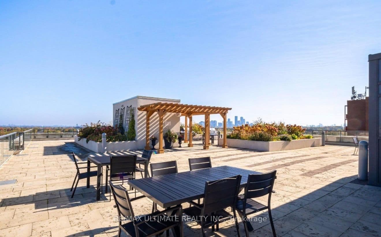 35 Saranac Boulevard, Unit 308 thumbnail 18