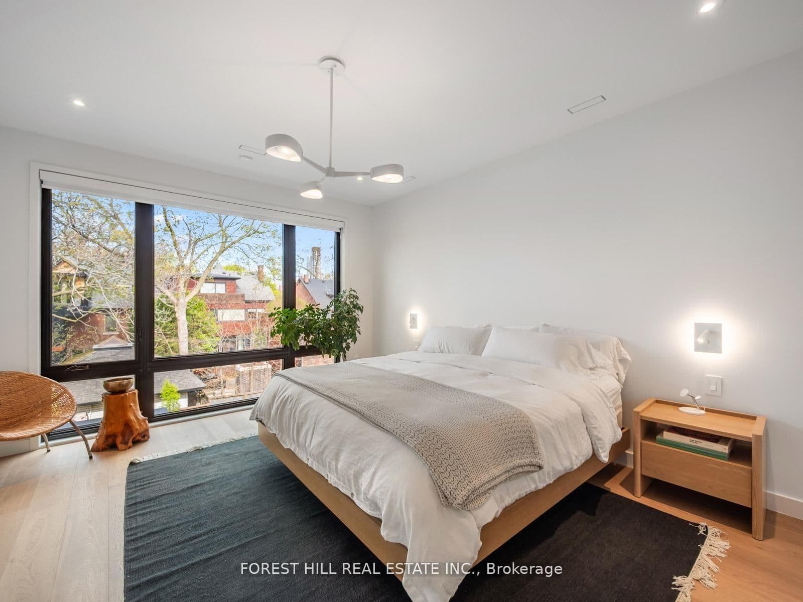 77 Kendal Avenue thumbnail 19
