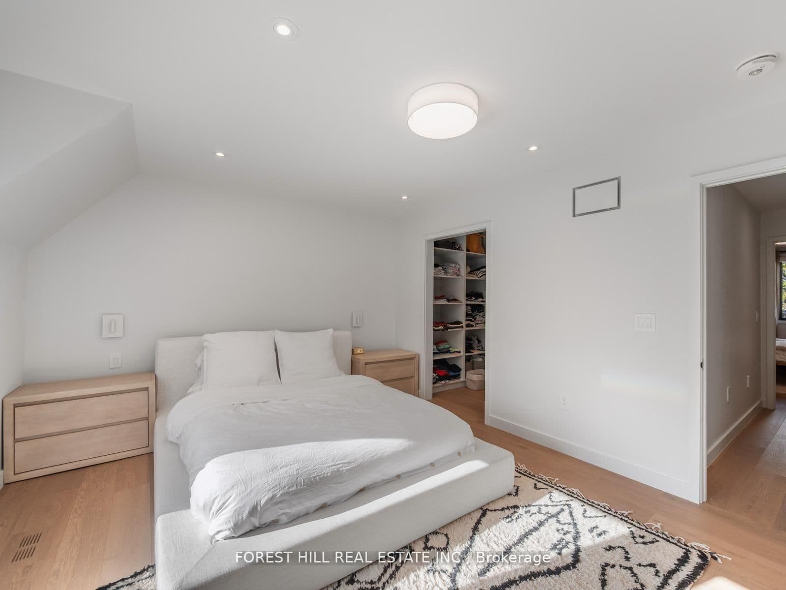 77 Kendal Avenue thumbnail 29