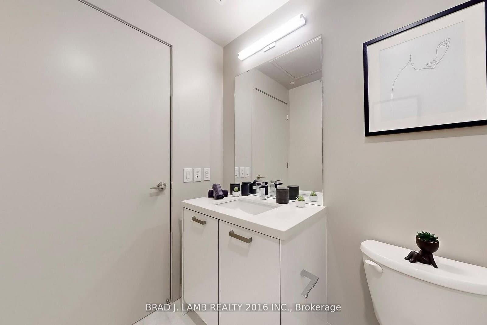 458 Richmond Street W, Unit 1207 thumbnail 12