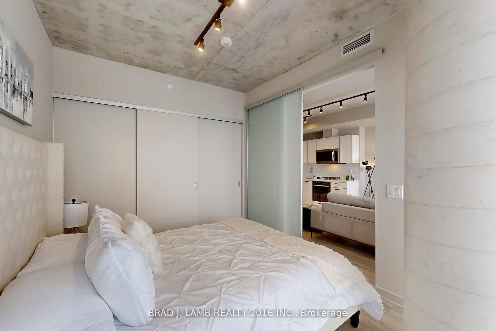 458 Richmond Street W, Unit 1207 thumbnail 16