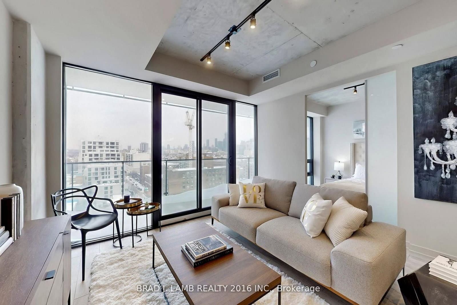 458 Richmond Street W, Unit 1207 thumbnail 18