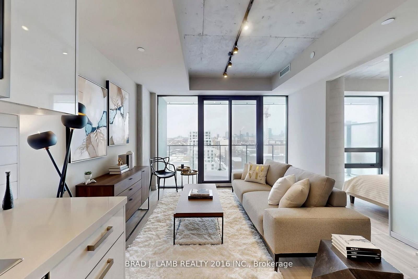 458 Richmond Street W, Unit 1207 thumbnail 2