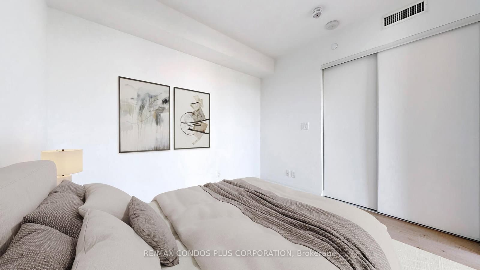 99 Foxbar Road, Unit 1406 thumbnail 5