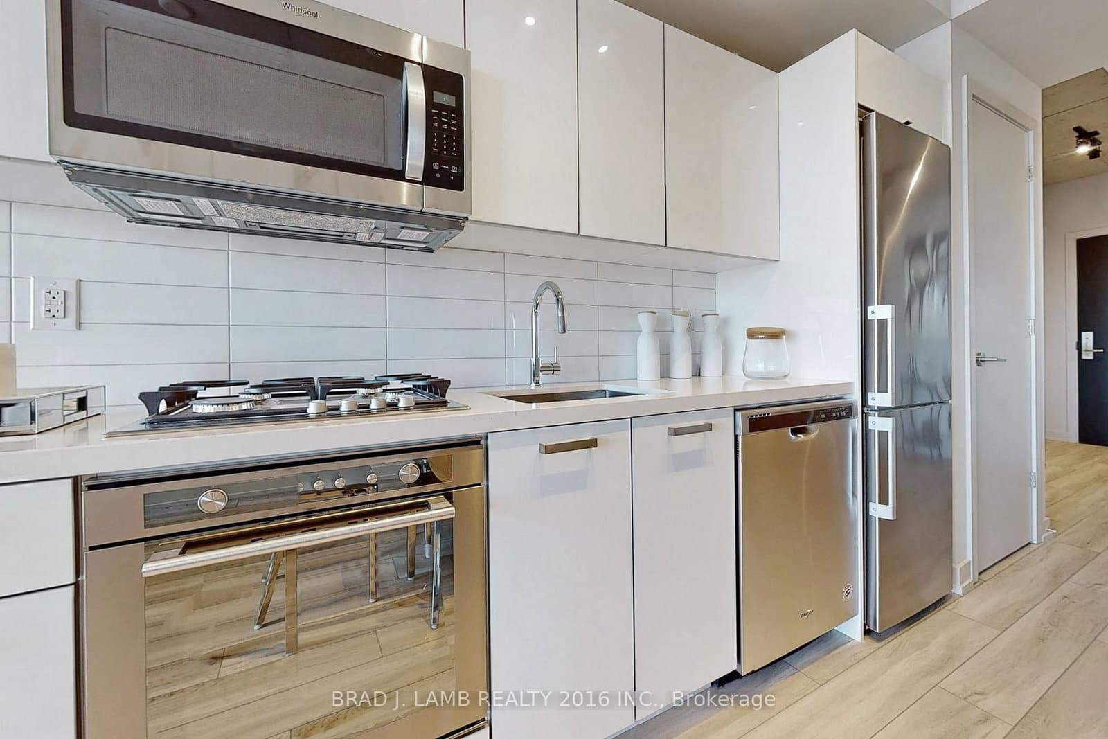 458 Richmond Street W, Unit 1601 thumbnail 11