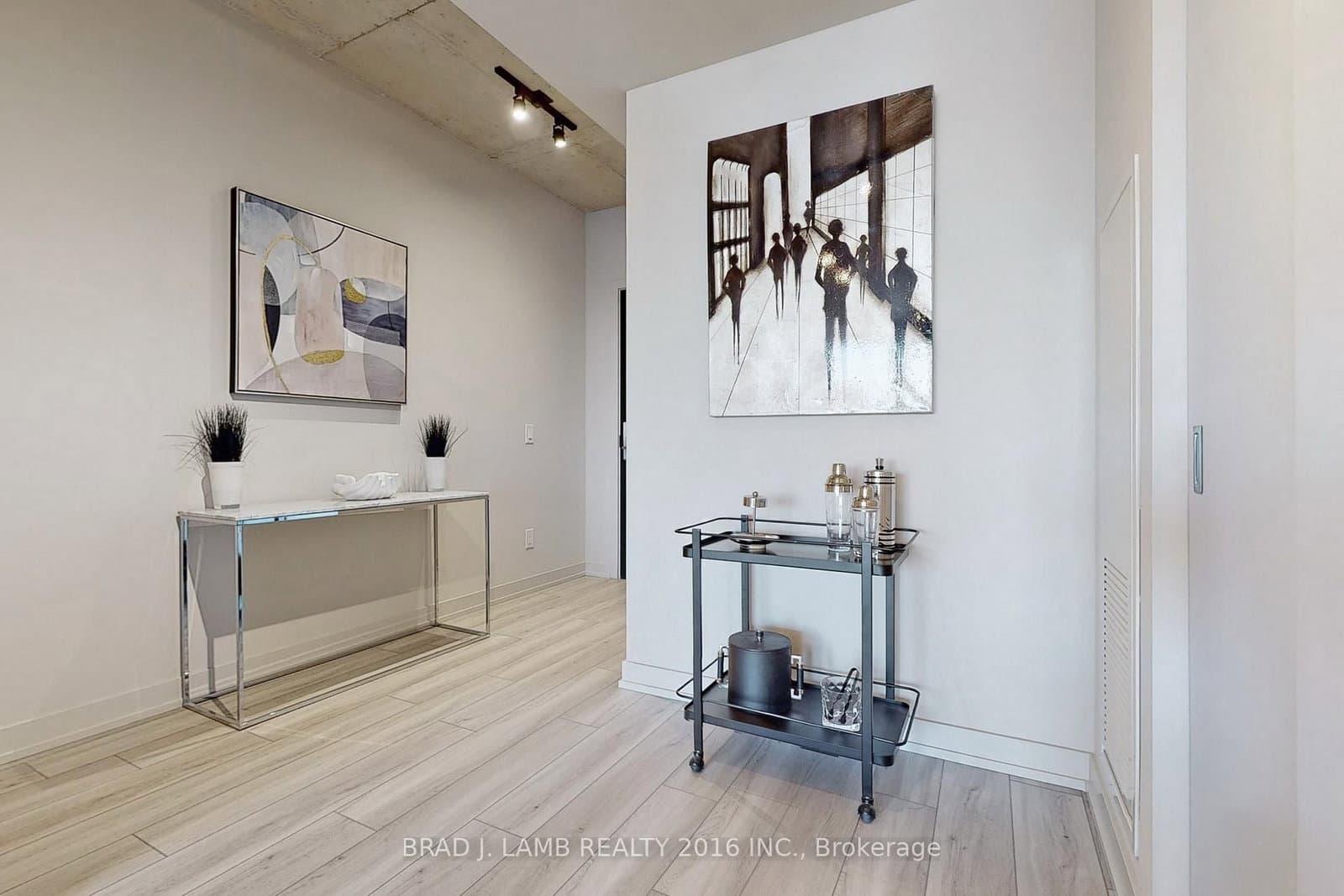 458 Richmond Street W, Unit 1601 thumbnail 17