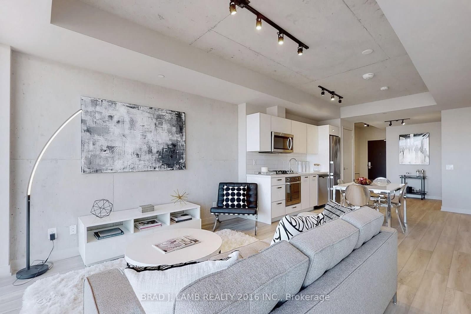 458 Richmond Street W, Unit 1601 thumbnail 4