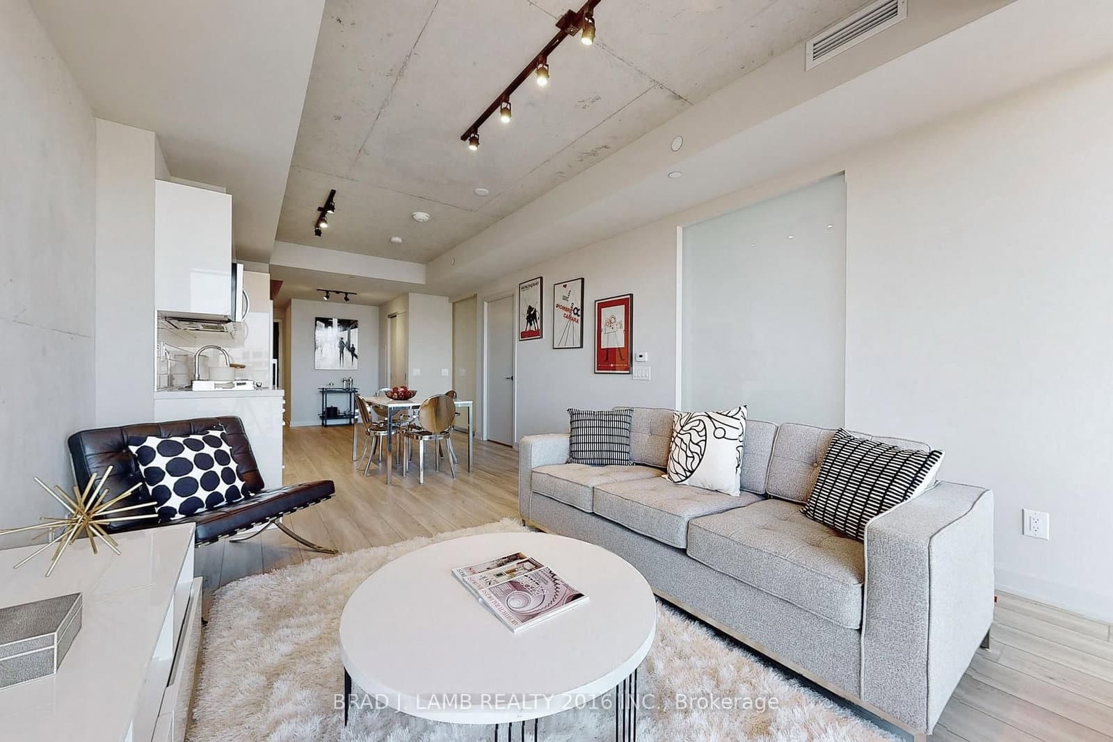 458 Richmond Street W, Unit 1601 thumbnail 5