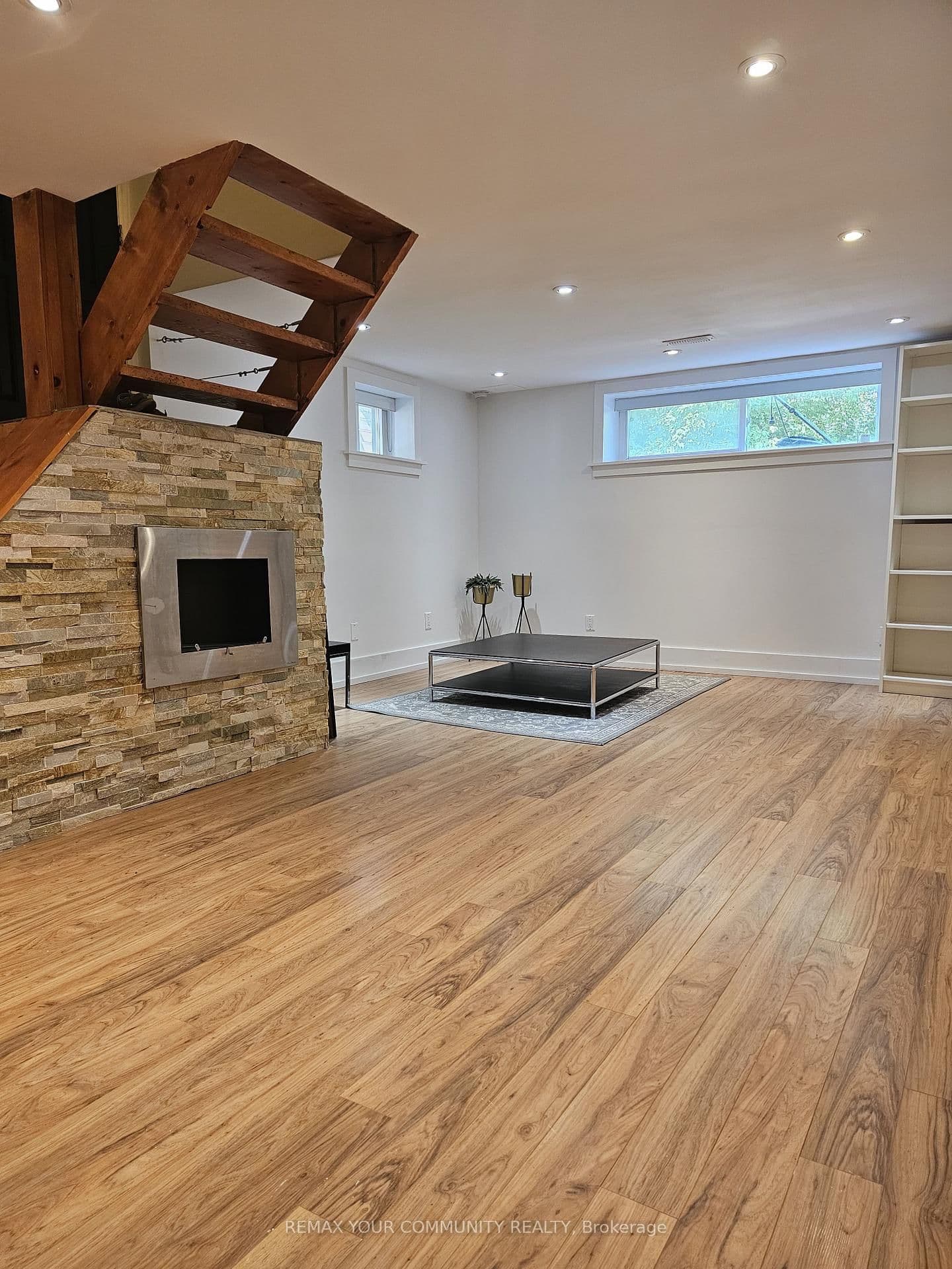 222 Patricia Avenue, Unit Basement thumbnail 14