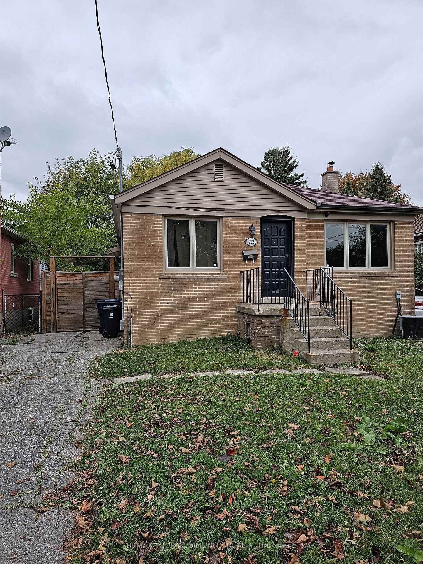 222 Patricia Avenue, Unit Basement thumbnail 3