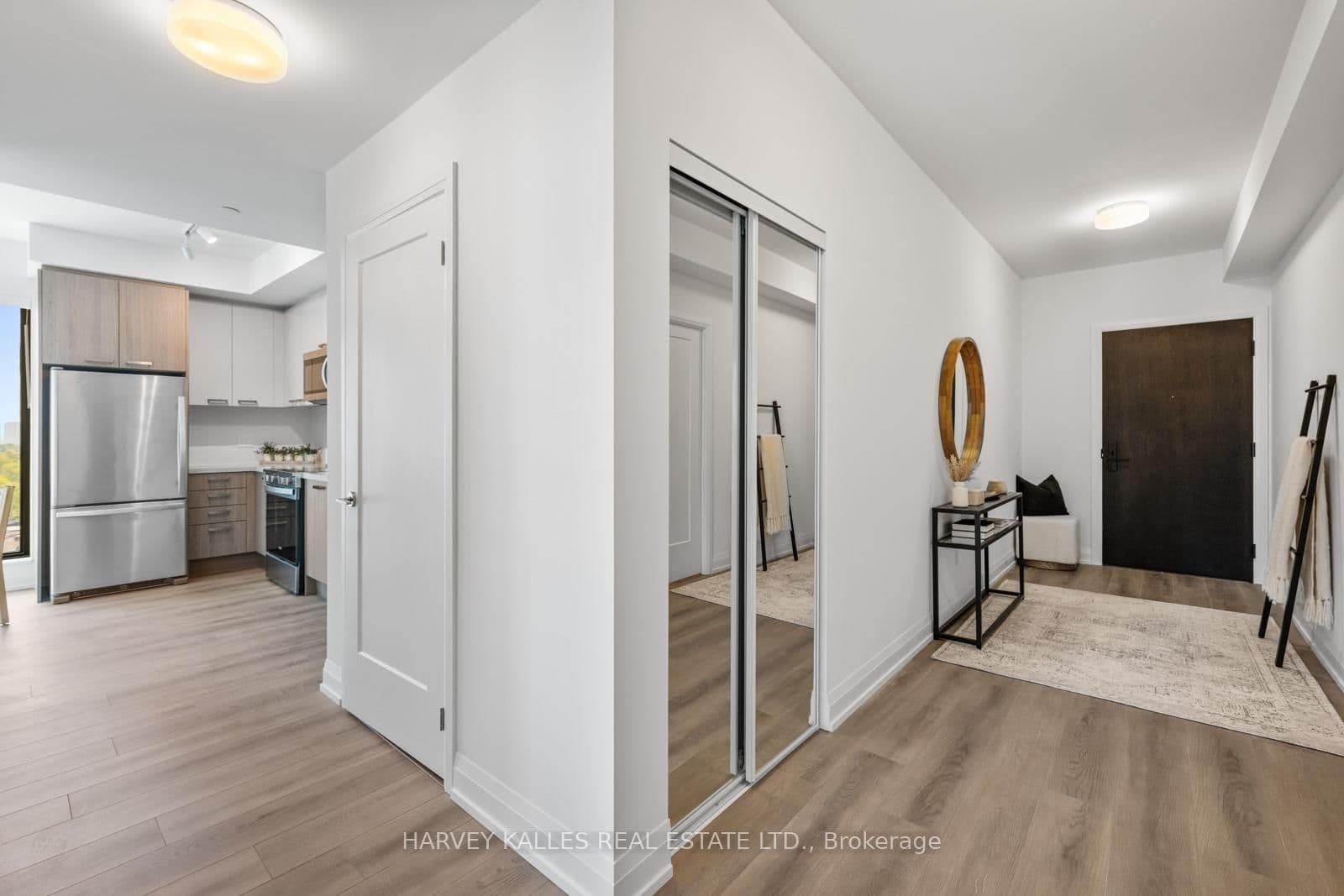 20 Soudan Avenue, Unit 1001 thumbnail 13