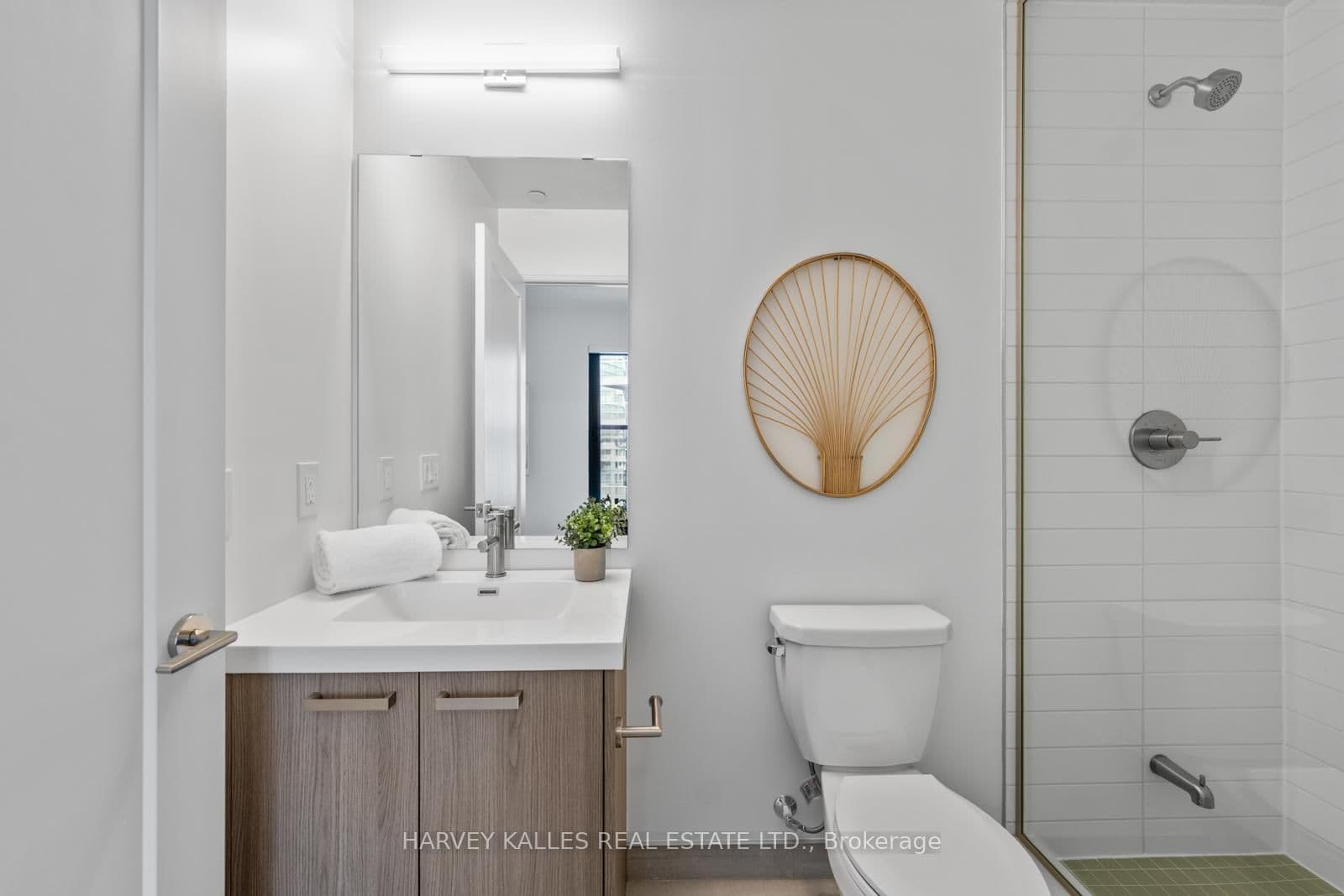 20 Soudan Avenue, Unit 1001 thumbnail 15