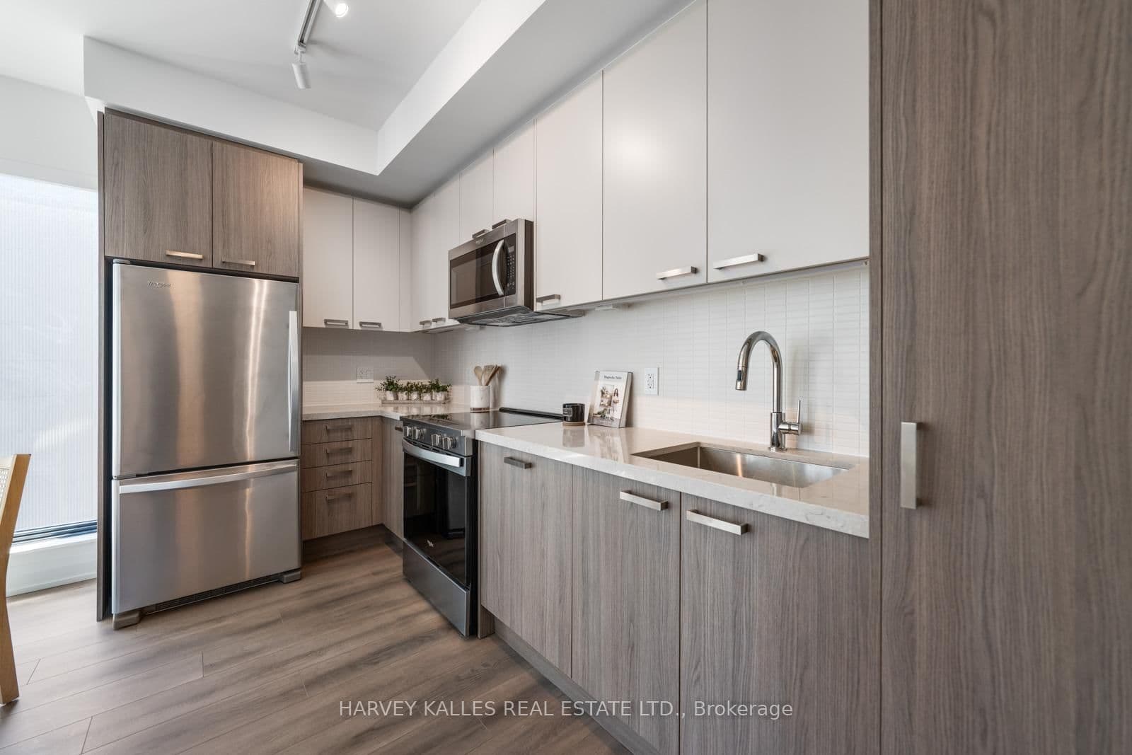 20 Soudan Avenue, Unit 1001 thumbnail 23