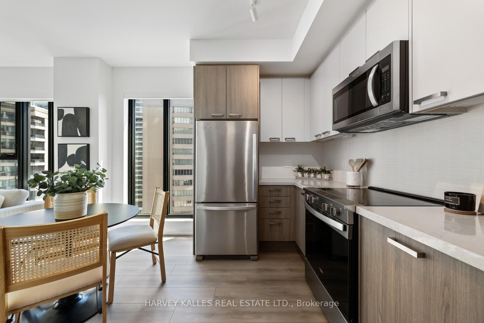 20 Soudan Avenue, Unit 1001 thumbnail 26