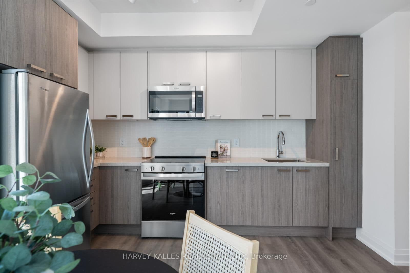20 Soudan Avenue, Unit 1001 thumbnail 33